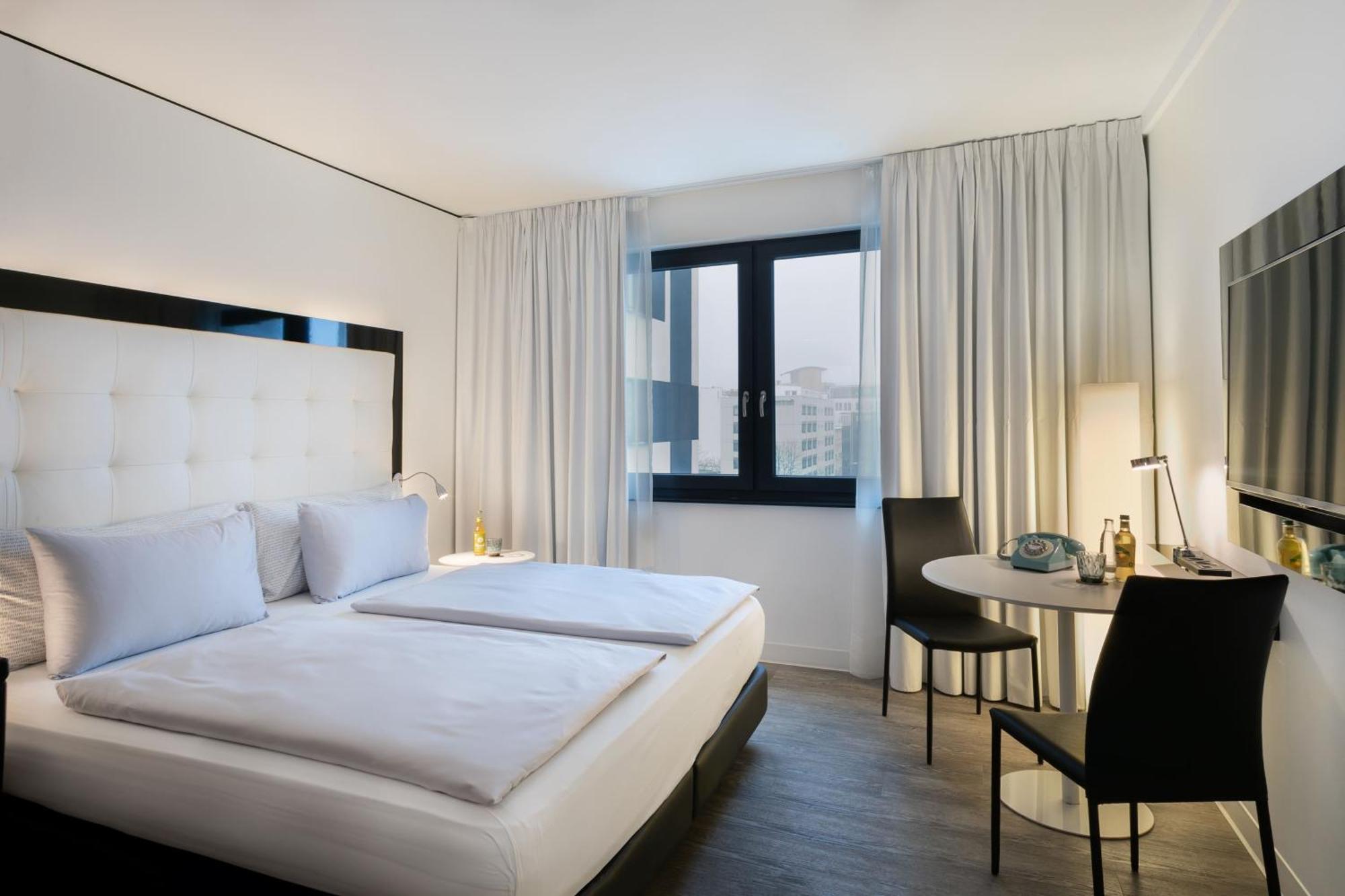 The Innside  Room